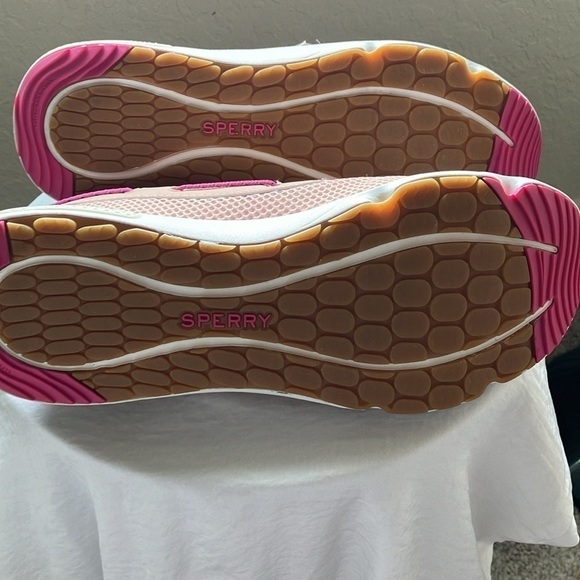 Sperry Sport: Women’s 7 Sea 3-eye sneaker- Pink/Rose gold/white- quick-dry mesh - Picture 7 of 12